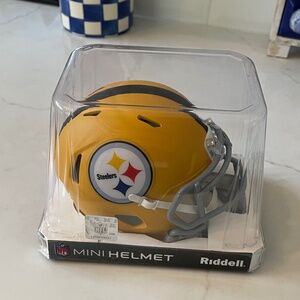 Pittsburgh Steelers Riddell Gold Speed Mini Helmet